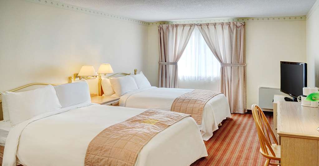 Отель Ramada By Wyndham Miramichi New Brunswick Номер фото